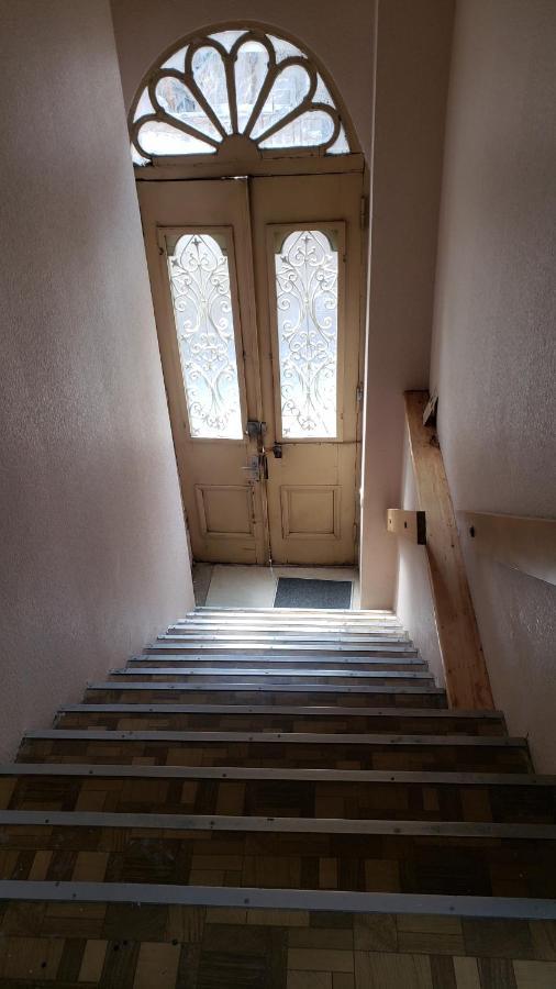 Family Guest House Tbilisi Ngoại thất bức ảnh